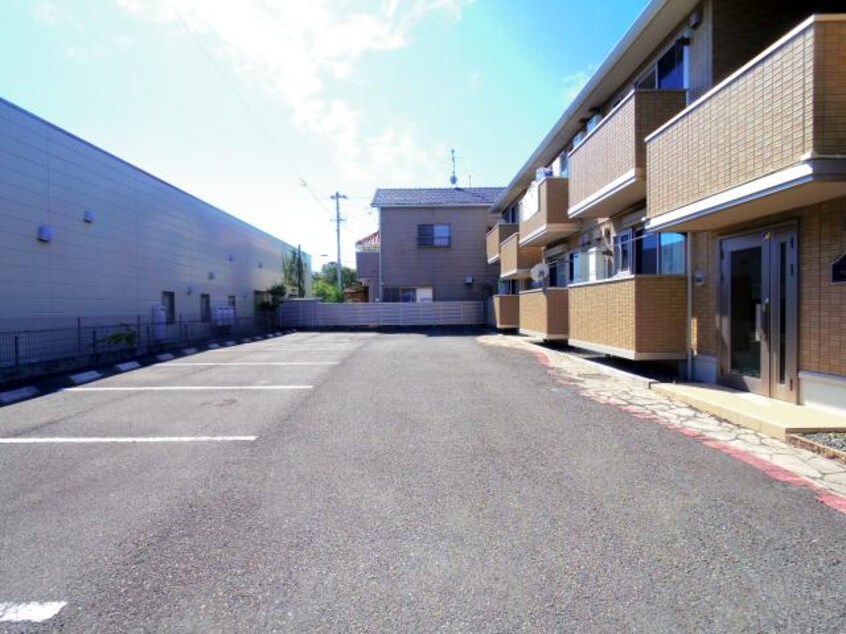  東海道本線/静岡駅 バス20分宮竹児童公園前下車:停歩6分 2階 築14年