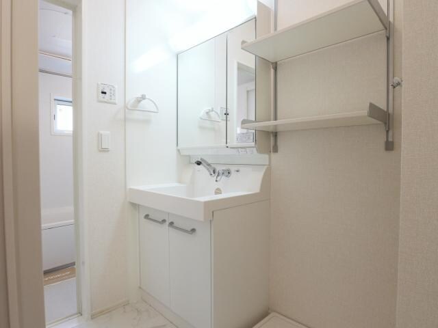 同イメージ 東海道本線/静岡駅 バス20分宮竹児童公園前下車:停歩6分 2階 築14年