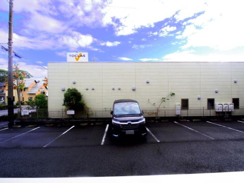  東海道本線/静岡駅 バス20分宮竹児童公園前下車:停歩6分 1階 築14年