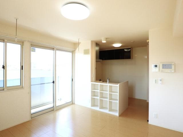  東海道本線/焼津駅 バス12分三ケ名東下車:停歩6分 2階 築14年