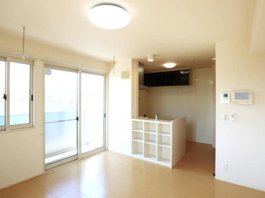  東海道本線/焼津駅 バス12分三ケ名東下車:停歩6分 2階 築14年