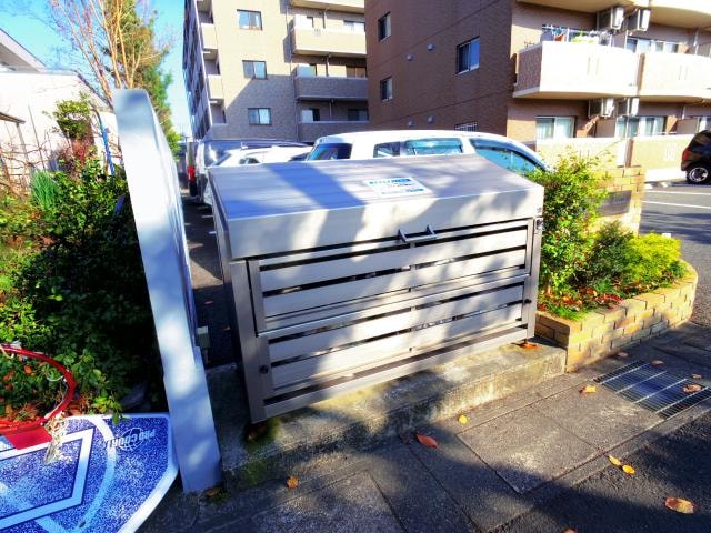  東海道本線/静岡駅 バス8分中田4丁目下車:停歩3分 4階 築13年