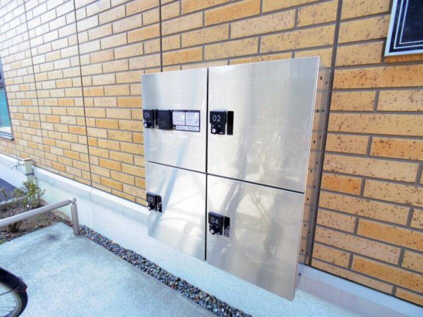  東海道本線/静岡駅 バス10分登呂遺跡入口下車:停歩3分 1階 築14年