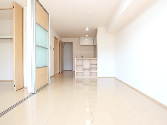  東海道本線/静岡駅 バス10分登呂遺跡入口下車:停歩3分 1階 築14年