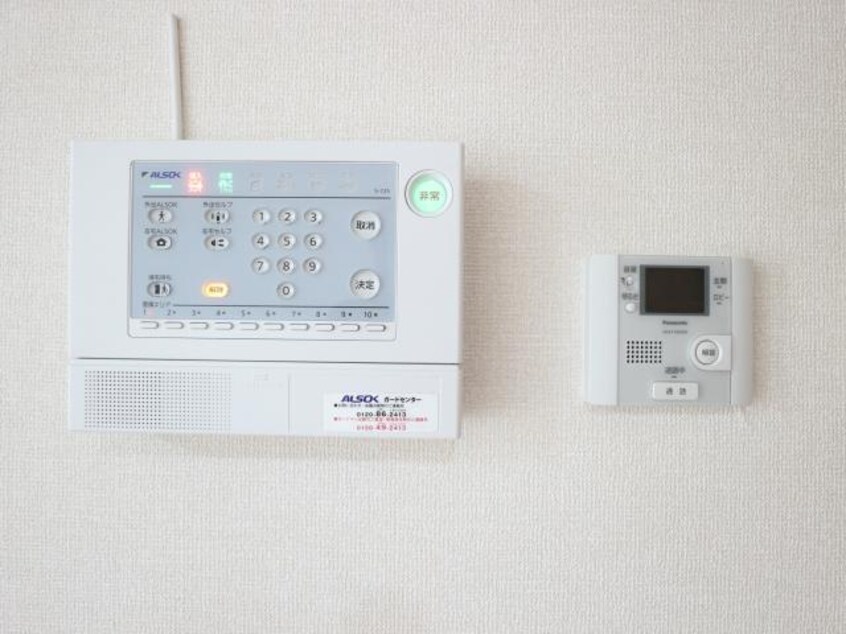  東海道本線/静岡駅 バス10分登呂遺跡入口下車:停歩3分 1階 築14年