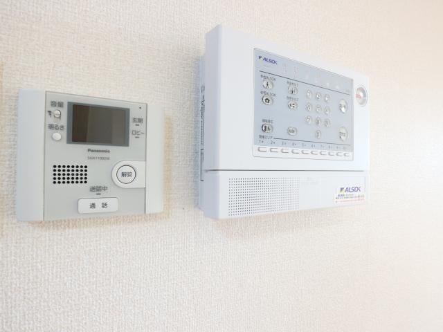  東海道本線/静岡駅 バス10分登呂遺跡入口下車:停歩3分 3階 築14年