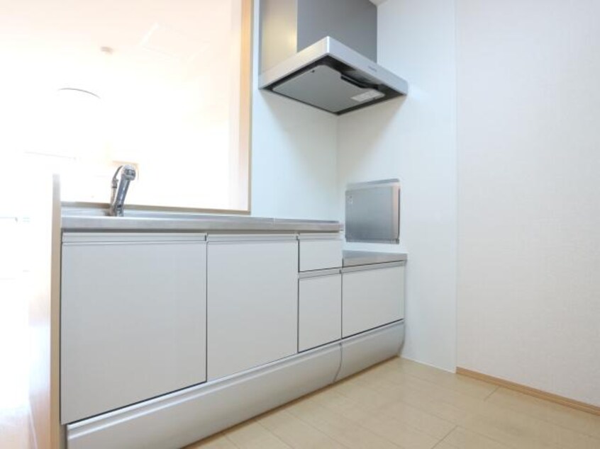  東海道本線/静岡駅 バス10分登呂遺跡入口下車:停歩3分 3階 築14年