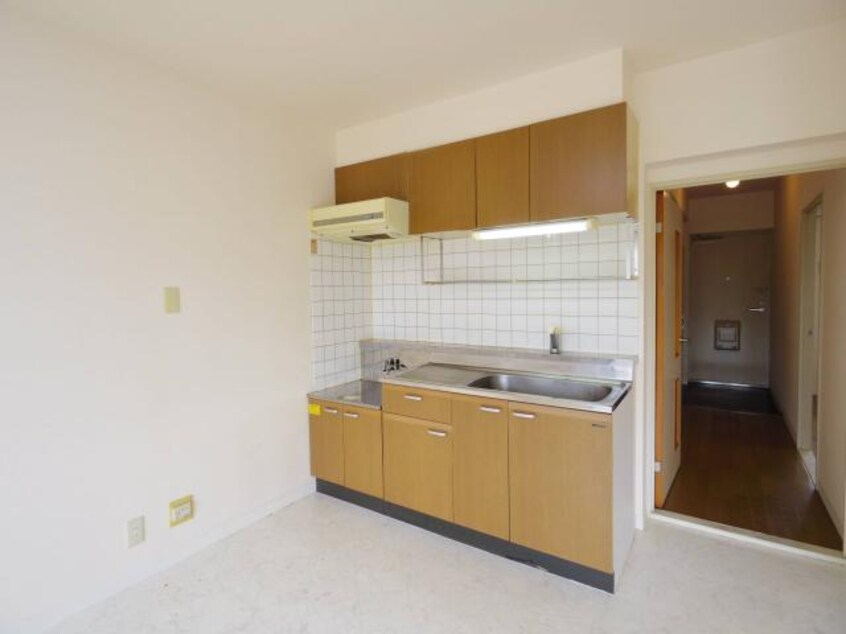  東海道本線/静岡駅 バス15分敷地二丁目下車:停歩2分 1階 築26年