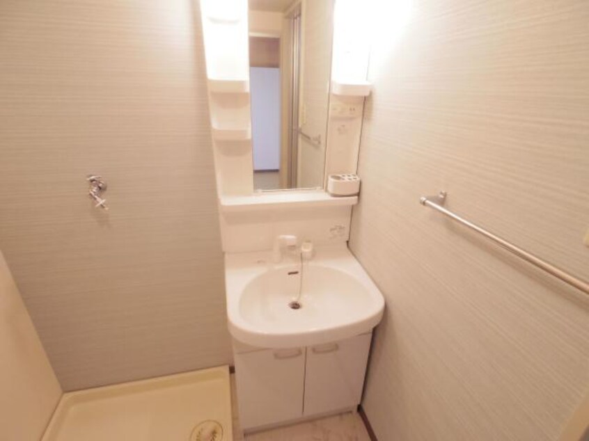  東海道本線/静岡駅 バス15分敷地二丁目下車:停歩2分 3階 築26年