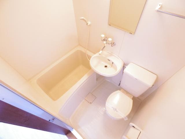  東海道本線/静岡駅 バス18分小鹿公民館前下車:停歩2分 1階 築33年