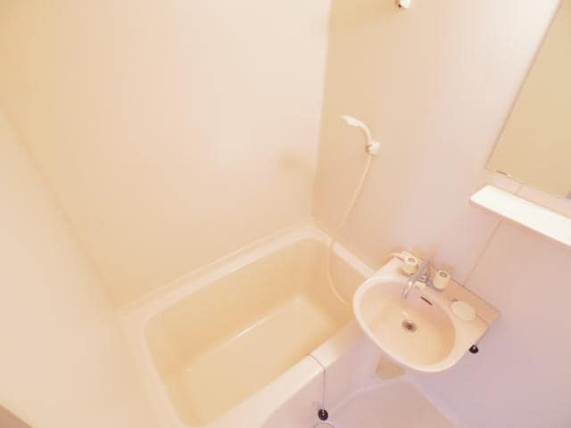  東海道本線/静岡駅 バス18分小鹿下車:停歩10分 1階 築32年