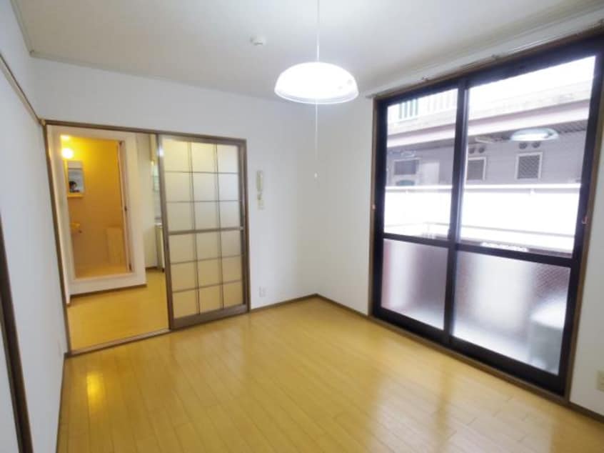  東海道本線/静岡駅 バス18分小鹿下車:停歩10分 1階 築32年