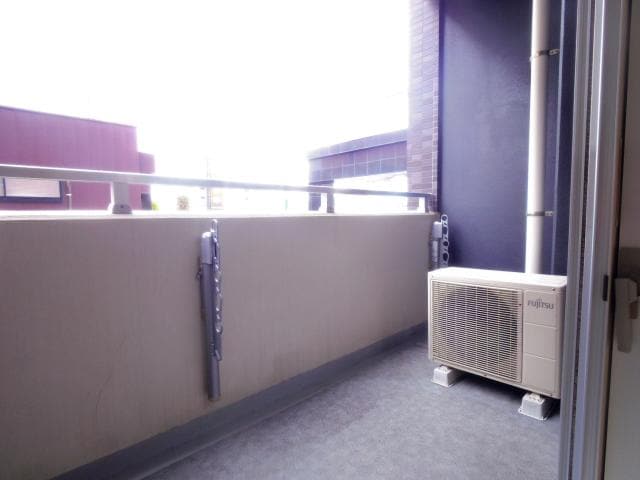  東海道本線/静岡駅 バス13分登呂コープタウン入口下車:停歩3分 1階 築13年