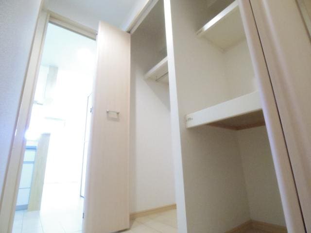  東海道本線/静岡駅 バス13分登呂コープタウン入口下車:停歩3分 1階 築13年