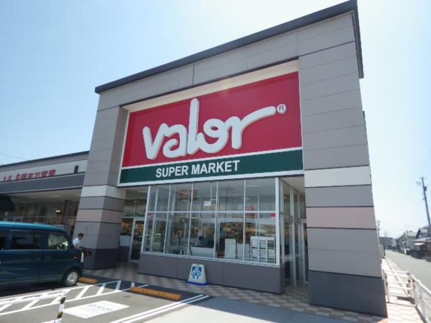バロー石津店(スーパー)まで554m 東海道本線/焼津駅 バス14分石津下島下車:停歩5分 2階 築15年