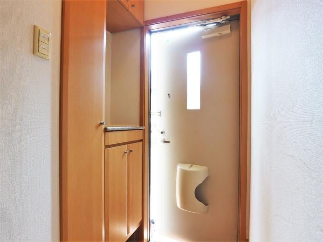  東海道本線/静岡駅 バス8分下島北下車:停歩6分 2階 築16年