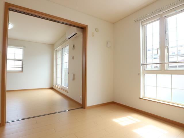  東海道本線/静岡駅 バス8分下島北下車:停歩6分 2階 築16年