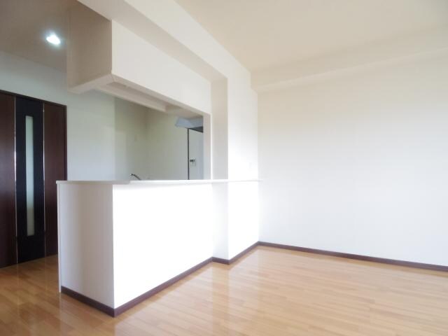  東海道本線/静岡駅 バス24分片山下車:停歩5分 3階 築13年