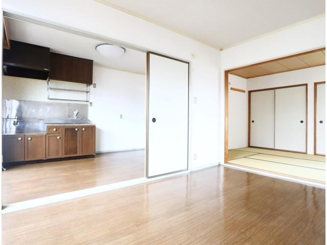  東海道本線/静岡駅 バス20分小鹿公民館前下車:停歩10分 2階 築35年