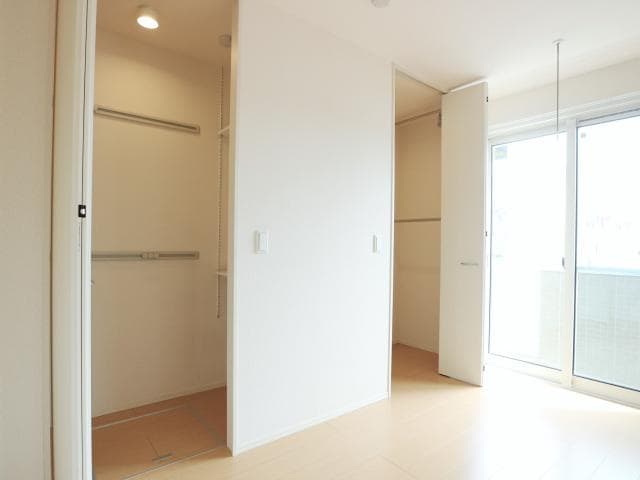  東海道本線/静岡駅 バス13分登呂コープタウン入口下車:停歩6分 1階 築13年