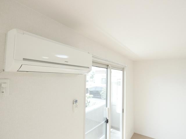  東海道本線/静岡駅 バス13分登呂コープタウン入口下車:停歩6分 1階 築13年