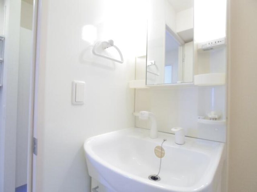  東海道本線/静岡駅 バス13分登呂コープタウン入口下車:停歩6分 2階 築13年