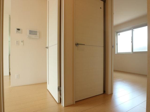  東海道本線/静岡駅 バス13分登呂コープタウン入口下車:停歩6分 1階 築13年