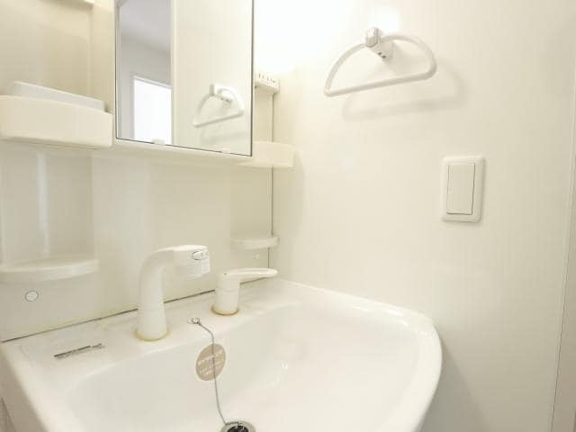  東海道本線/静岡駅 バス13分登呂コープタウン入口下車:停歩6分 1階 築13年