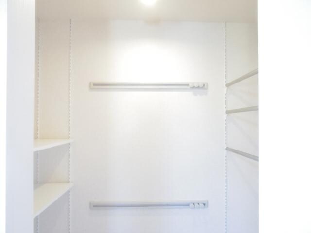  東海道本線/静岡駅 バス13分登呂コープタウン入口下車:停歩6分 2階 築13年