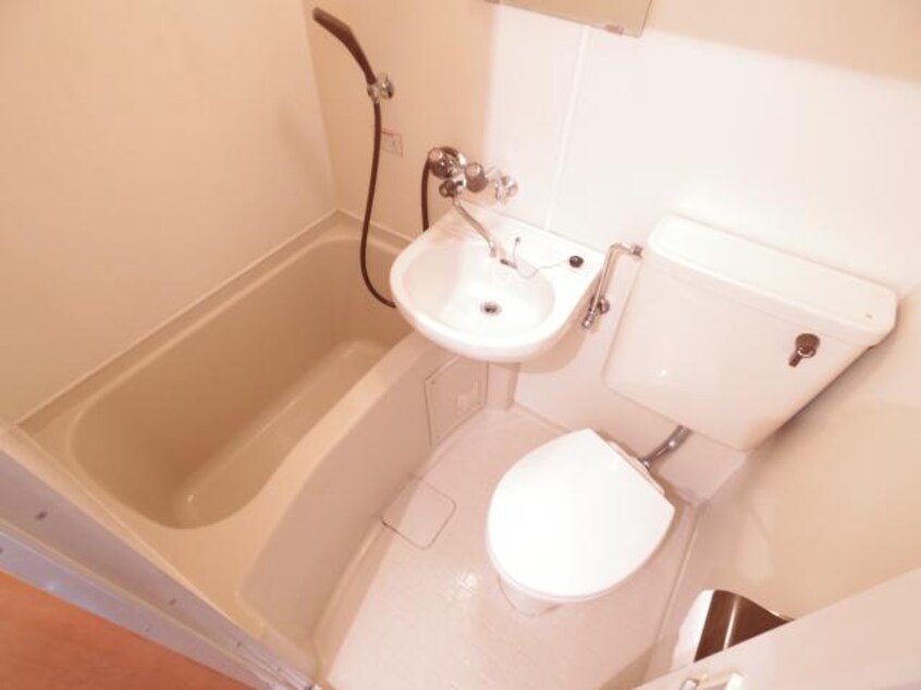  東海道本線/静岡駅 バス12分農業会館前下車:停歩4分 1階 築37年