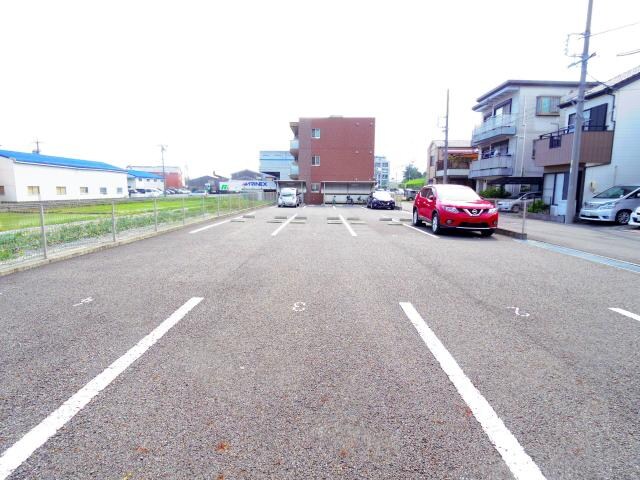  東海道本線/静岡駅 バス16分西脇ハローワーク静岡入口下車:停歩5分 3階 築11年