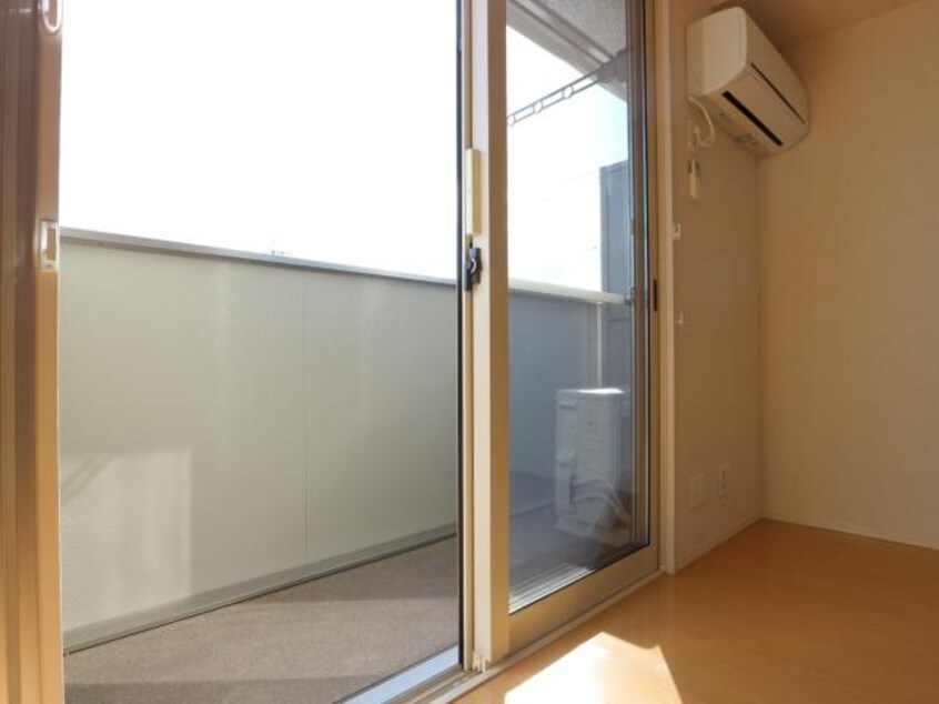  東海道本線/静岡駅 バス22分登呂コープタウン下車:停歩7分 2階 築13年