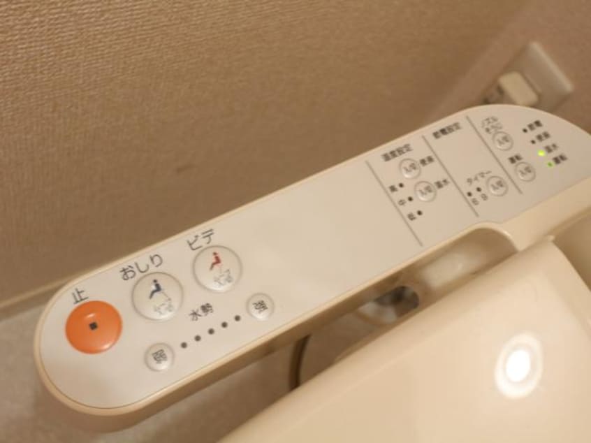  東海道本線/静岡駅 バス22分登呂コープタウン下車:停歩7分 2階 築13年