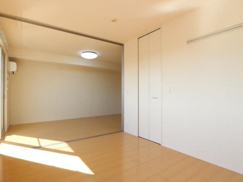  東海道本線/静岡駅 バス22分登呂コープタウン下車:停歩7分 2階 築13年