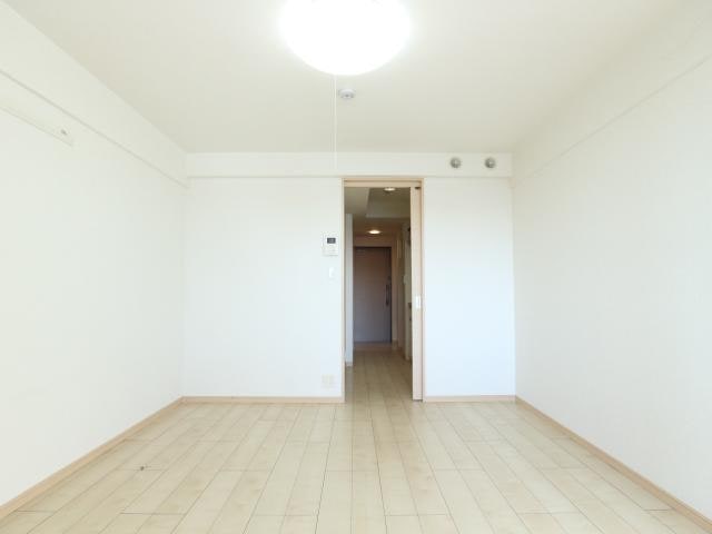  東海道本線/静岡駅 バス18分宮竹児童公園前下車:停歩3分 3階 築12年