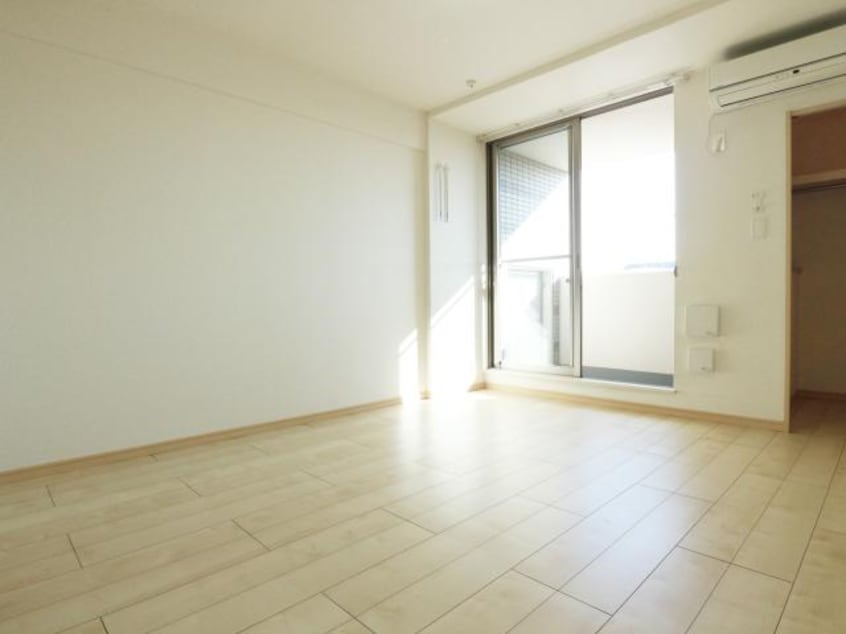  東海道本線/静岡駅 バス18分宮竹児童公園前下車:停歩3分 3階 築12年