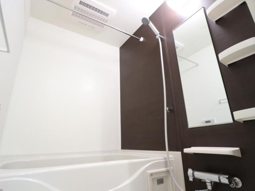  東海道本線/静岡駅 バス18分宮竹児童公園前下車:停歩3分 4階 築12年