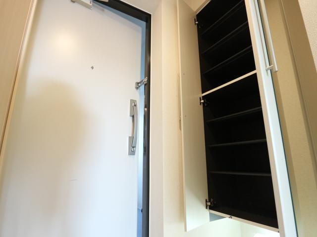  東海道本線/静岡駅 バス18分宮竹児童公園前下車:停歩3分 3階 築12年