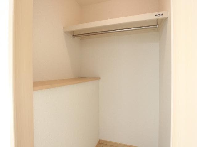  東海道本線/静岡駅 バス18分宮竹児童公園前下車:停歩3分 3階 築12年