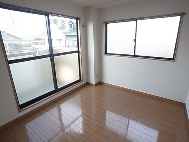  東海道本線/静岡駅 バス20分大浜公園入口下車:停歩6分 1階 築21年