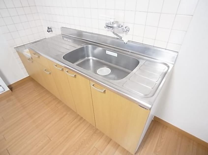  東海道本線/静岡駅 バス20分大浜公園入口下車:停歩6分 1階 築21年