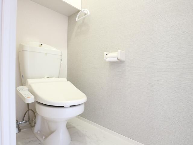  東海道本線/静岡駅 バス19分宮川下車:停歩4分 1階 築12年