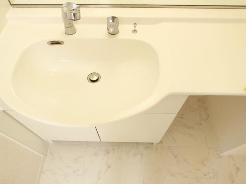  東海道本線/静岡駅 バス19分宮川下車:停歩4分 1階 築12年