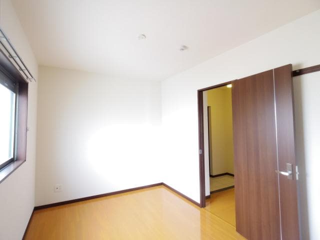  東海道本線/静岡駅 徒歩13分 3階 築15年