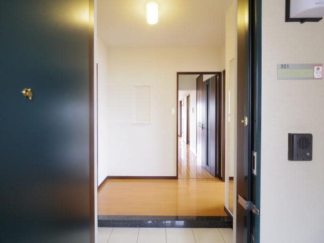  東海道本線/静岡駅 徒歩13分 3階 築15年