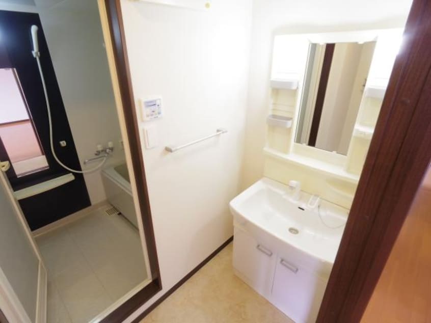  東海道本線/静岡駅 徒歩13分 3階 築15年