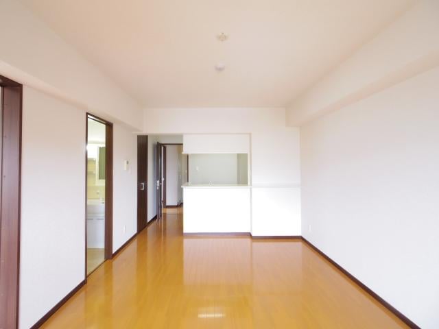  東海道本線/静岡駅 徒歩13分 3階 築15年