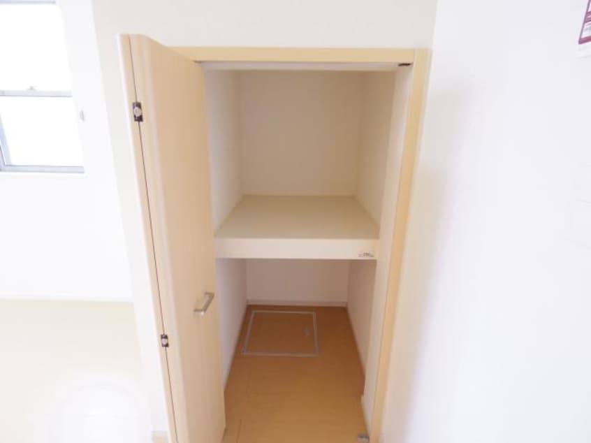  東海道本線/静岡駅 バス13分登呂コープタウン入口下車:停歩3分 1階 築12年