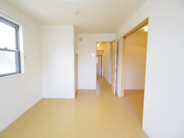  東海道本線/静岡駅 バス13分登呂コープタウン入口下車:停歩3分 1階 築12年