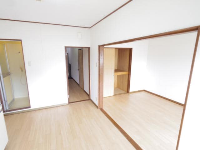  東海道本線/静岡駅 バス14分緑が丘下車:停歩6分 3階 築37年